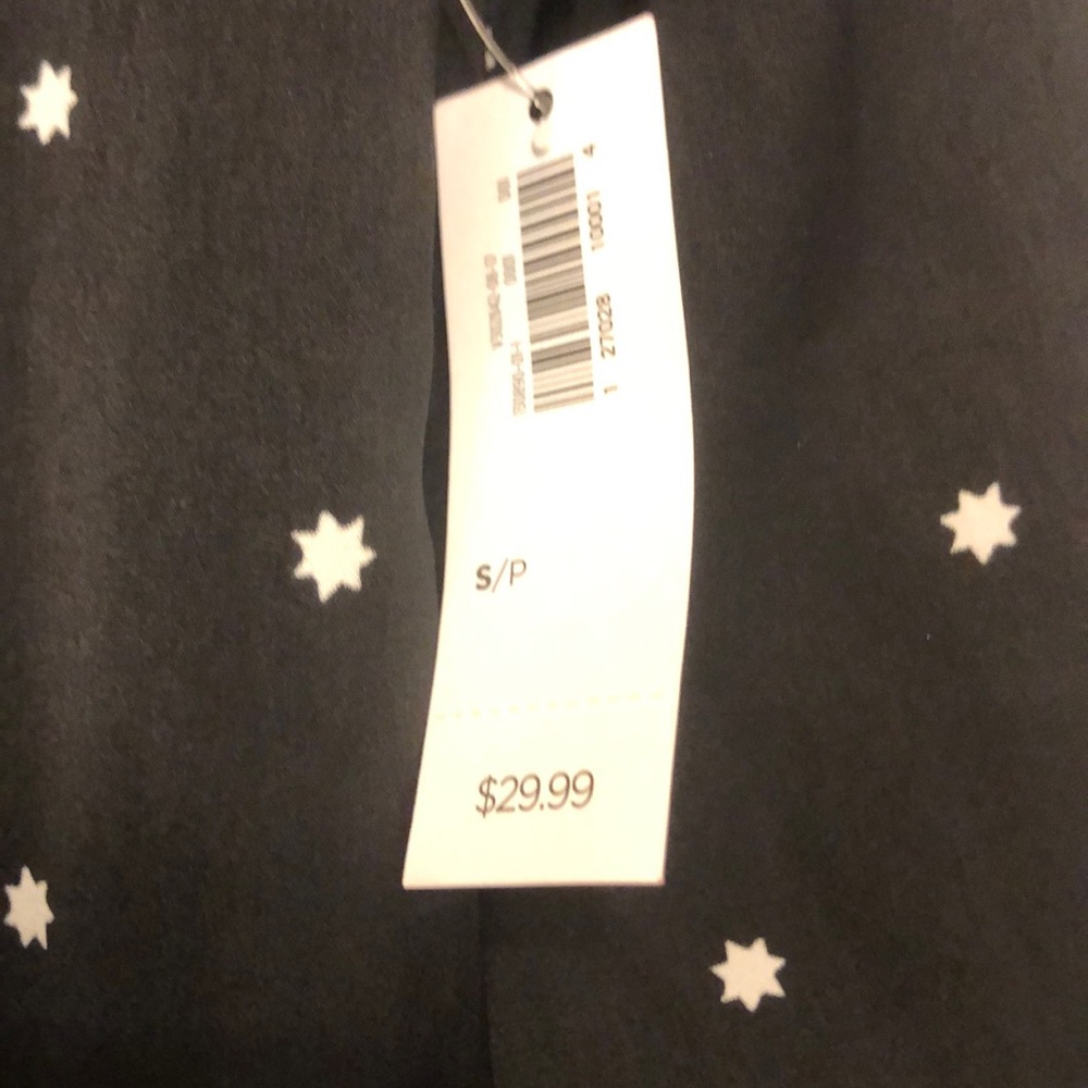 Top - Picture 3 of 3